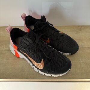Nike Women's Free Metcon 3
